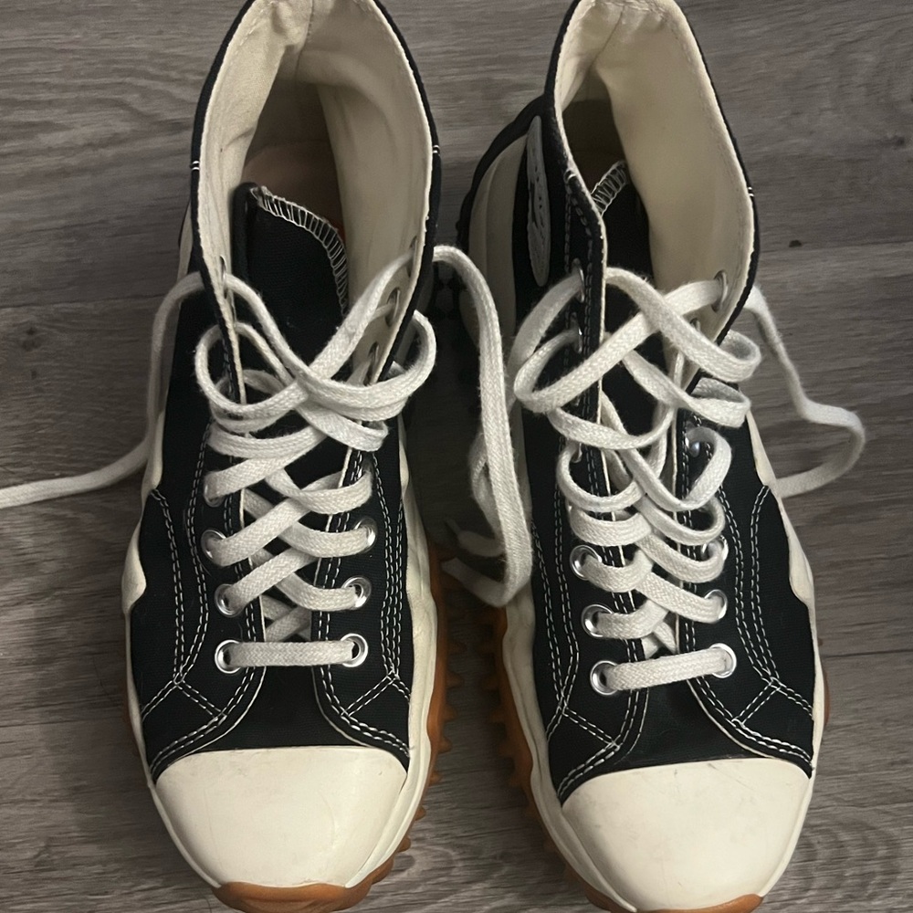 SOLD Converse Run Star Motion Black White Gum - Picture 5 of 5